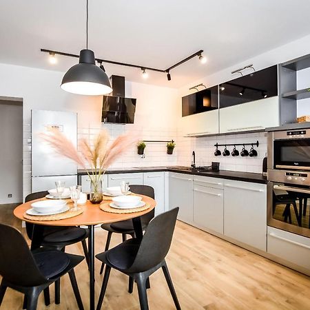 Podtatrzanskie Apartamenty Nowy Targ Eksteriør billede